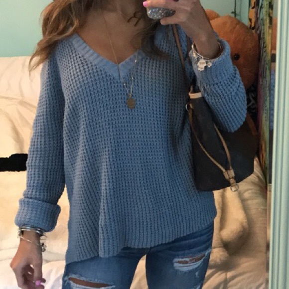 PacSun cold shoulder light blue sweater - Picture 3 of 3